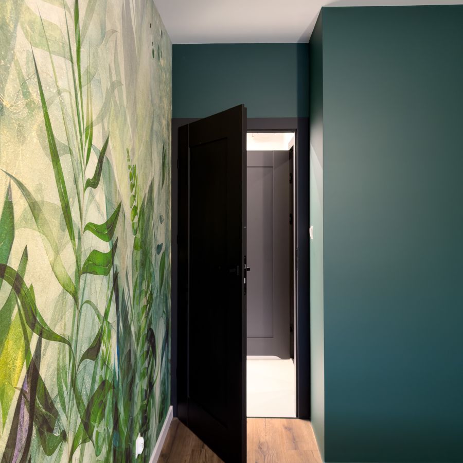 Czerń kocha naturę.